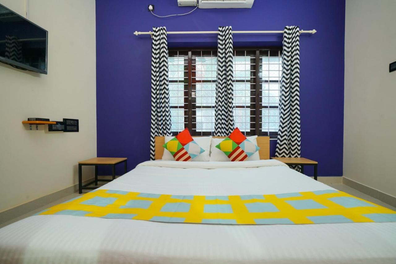 Hotel O Majestic Stays Kazhakuttam Bagian luar foto