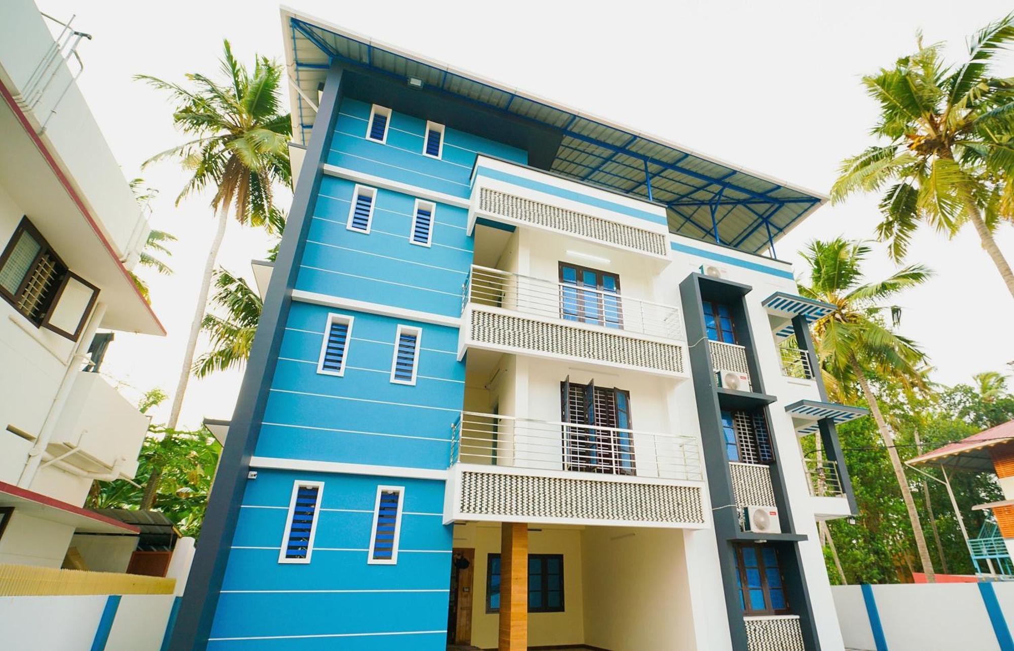 Hotel O Majestic Stays Kazhakuttam Bagian luar foto