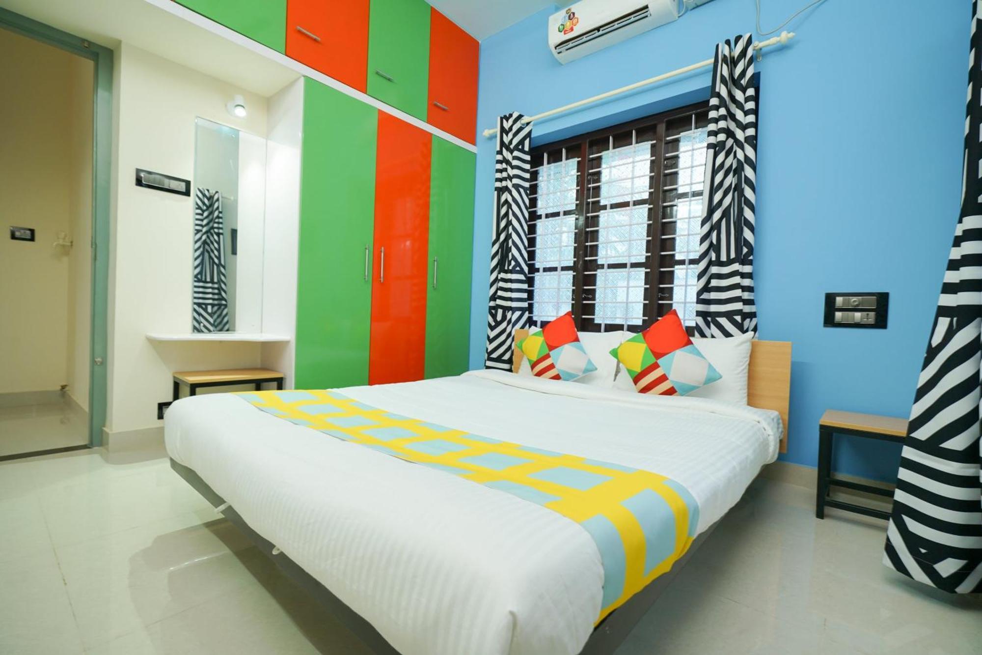 Hotel O Majestic Stays Kazhakuttam Bagian luar foto